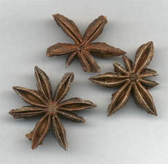 Illicium verum: Dried star anis pods