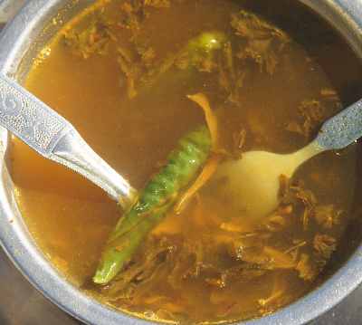 Nepali/Magar Food: Gundruk (fermented cabbage) soup with green chili
