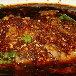 Chinese food: Shui-zhu Niu-rou (water-cooked beef Sichuan style) (in Wasser gekochtes Rindfleisch)