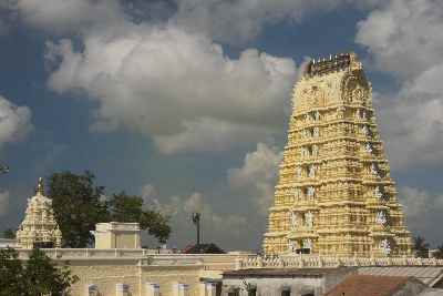 India/Karnataka: Chamundi Devasthana near Mysore