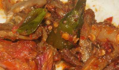 Sri Lankan Food: Dry Fish stew (halmasso)