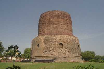 Dhamekh Stupa in Sarnath, near Varanasi, Uttar Pradesh (India)