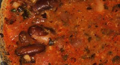Indian Food: Rajma Masala (spicy kidney beans)