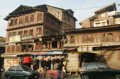 House in the traditional Old City of Srinaga, Kashmir (India)